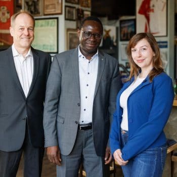 Christoph Nitz, Alice Greschkow, Karamba Diaby (v. l.)